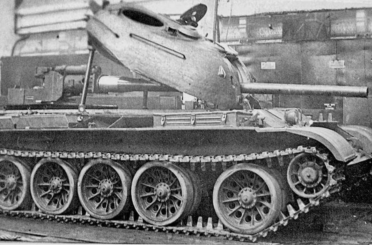 Kinh ngac phien ban “la” xe tang T-54 cua Viet Nam-Hinh-8